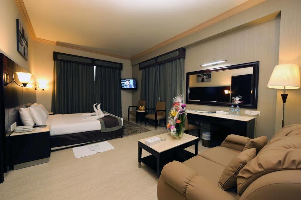 Signature Inn Al Riqqa Dubai Dış mekan fotoğraf